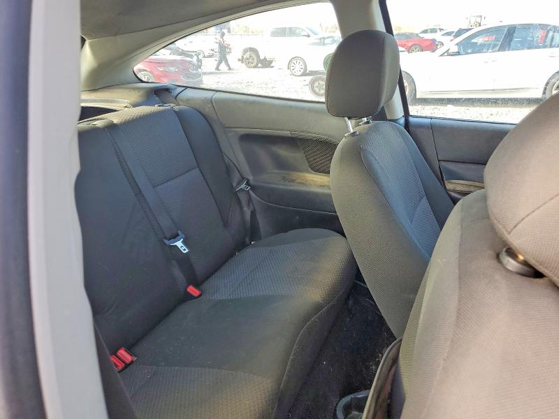 Photo 10 from auction – 2006 FORD FOCUS ZX3 with VIN 1FAFP31N16W143570