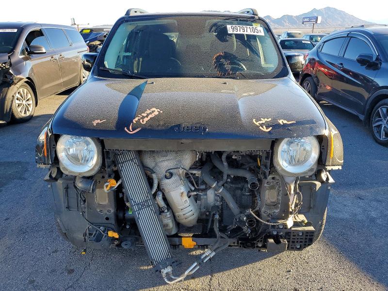 Photo 5 from auction – 2017 JEEP RENEGADE with VIN ZACCJBBB2HPG18320