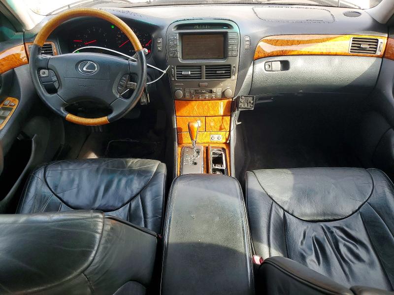 Photo 8 from auction – 2002 LEXUS LS 430 with VIN JTHBN30F620088277