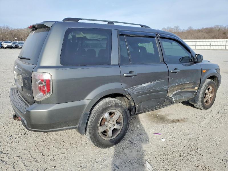 Photo 3 from auction – 2007 HONDA PILOT EXL with VIN 2HKYF18517H537688
