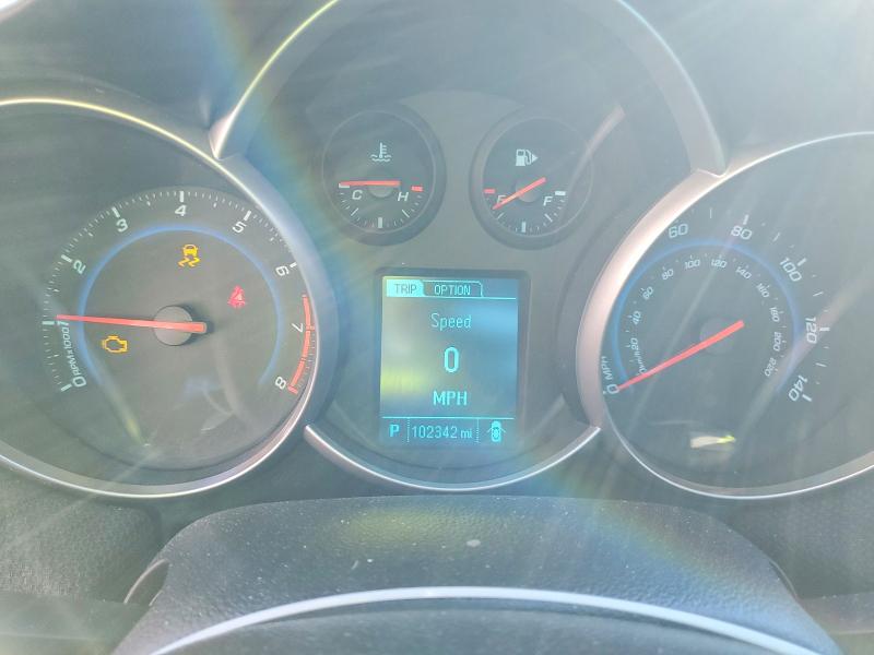 Photo 9 from auction – 2014 CHEVROLET CRUZE with VIN 1G1PC5SB1E7355493