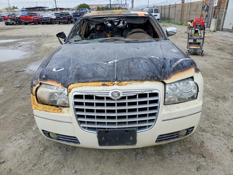 Photo 5 from auction – 2010 CHRYSLER 300 TOURIN with VIN 2C3CA1CVXAH320449