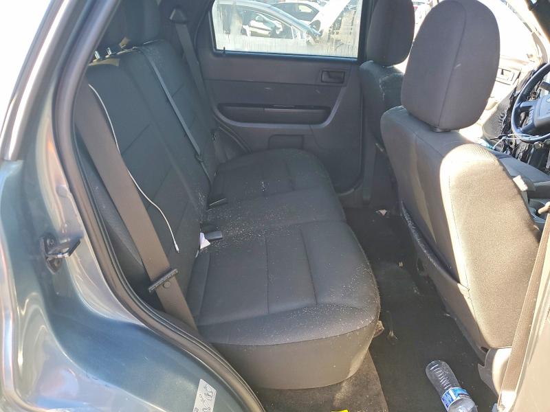 Photo 11 from auction – 2010 FORD ESCAPE with VIN 1FMCU0D72AKD24268