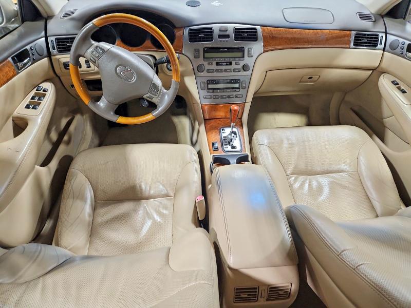 Photo 8 from auction – 2005 LEXUS ES 330 with VIN JTHBA30GX55137556