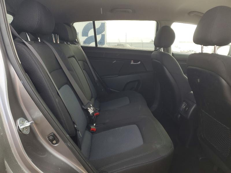 Photo 11 from auction – 2016 KIA SPORTAGE L with VIN KNDPBCAC5G7834799