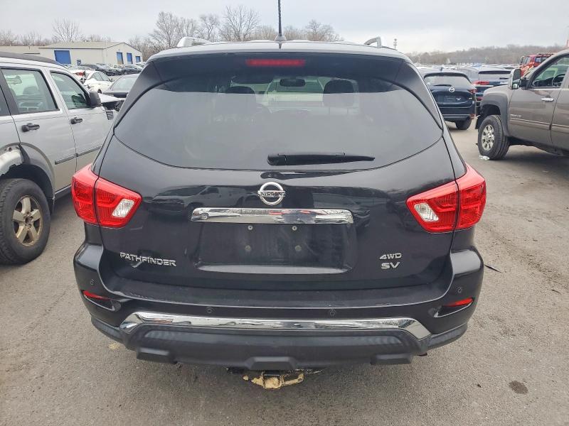Photo 6 from auction – 2017 NISSAN PATHFINDER with VIN 5N1DR2MMXHC661699