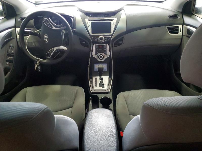 Photo 8 from auction – 2011 HYUNDAI ELANTRA with VIN KMHDH4AE4BU100377