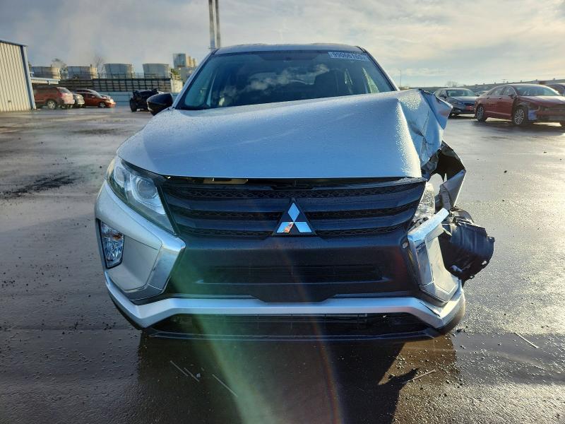 Photo 5 from auction – 2019 MITSUBISHI ECLIPSE CR with VIN JA4AT4AA5KZ048290
