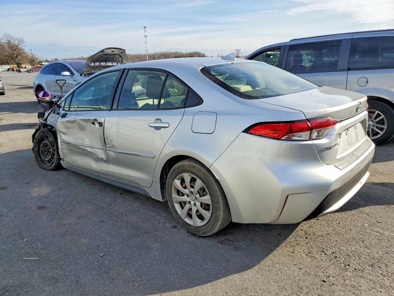 Photo 2 from auction – 2020 TOYOTA COROLLA with VIN JTDEPRAE3LJ037302