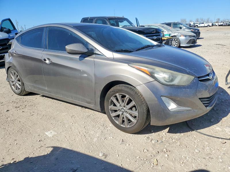 Photo 4 from auction – 2015 HYUNDAI ELANTRA with VIN 5NPDH4AE1FH622081