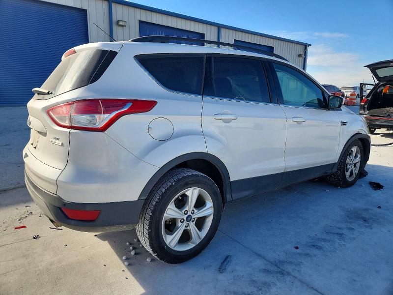 Photo 3 from auction – 2015 FORD ESCAPE SE with VIN 1FMCU0G92FUC78126
