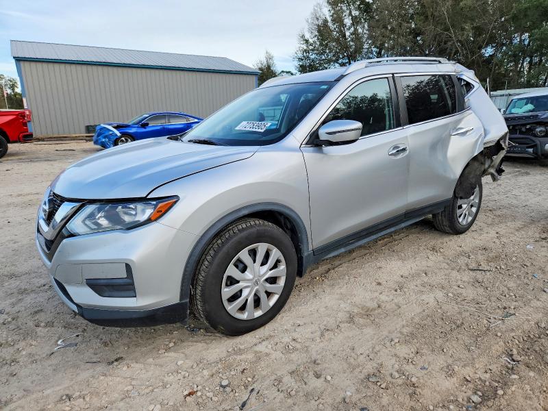 NISSAN ROGUE S 2017 with VIN JN8AT2MT7HW134352 - Photo from auction