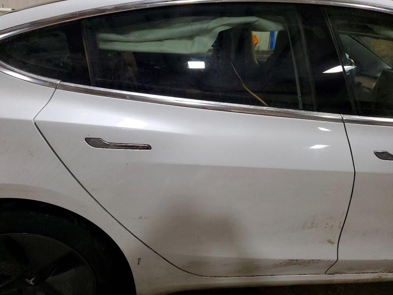 Photo 10 from auction – 2018 TESLA MODEL 3 with VIN 5YJ3E1EB0JF073886