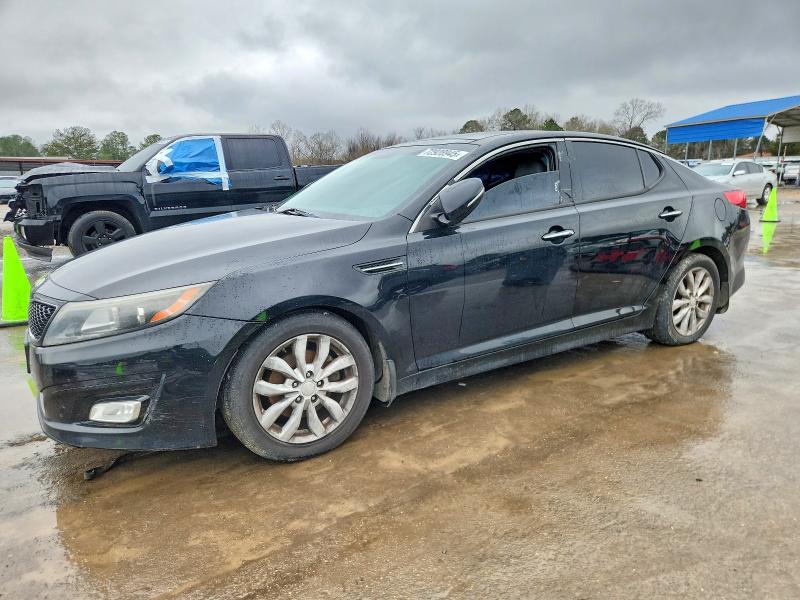 صورة رقم 1 من المزاد - 2015 KIA OPTIMA EX مع VIN 5XXGN4A73FG381210
