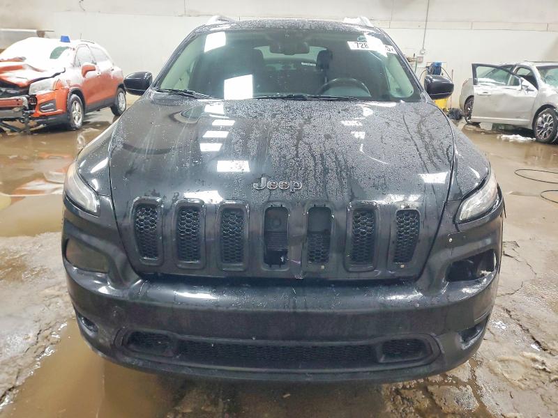 Photo 5 from auction – 2015 JEEP CHEROKEE with VIN 1C4PJMCS7FW546543