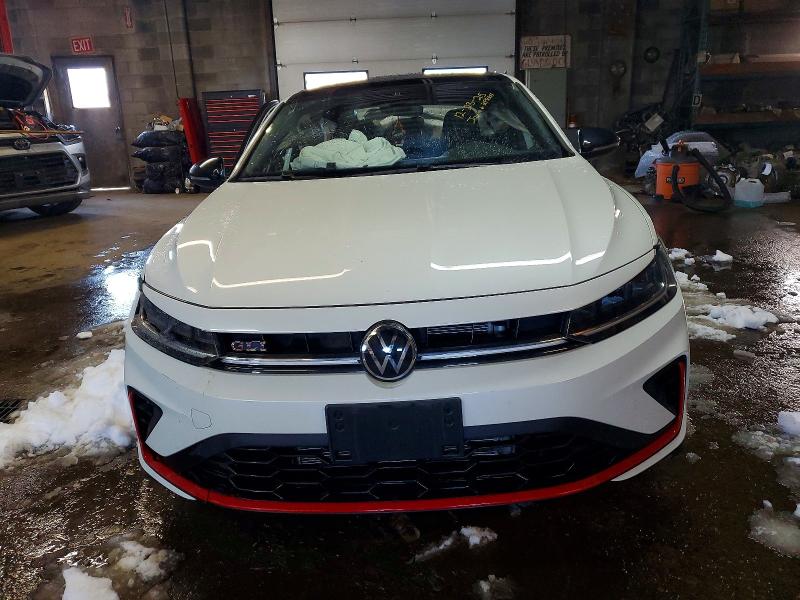 Photo 5 from auction – 2025 VOLKSWAGEN JETTA with VIN 3VW2T7BU0SM086741