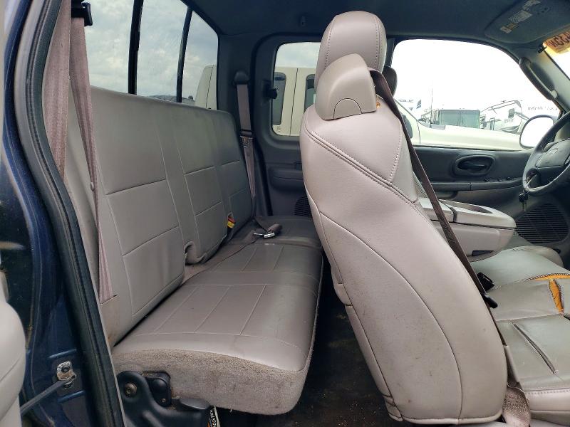 Photo 10 from auction – 2003 FORD F150 with VIN 1FTRX18L53NA09355