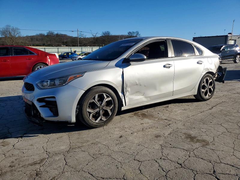 KIA FORTE FE 2020 with VIN 3KPF24AD5LE170637 - Photo from auction