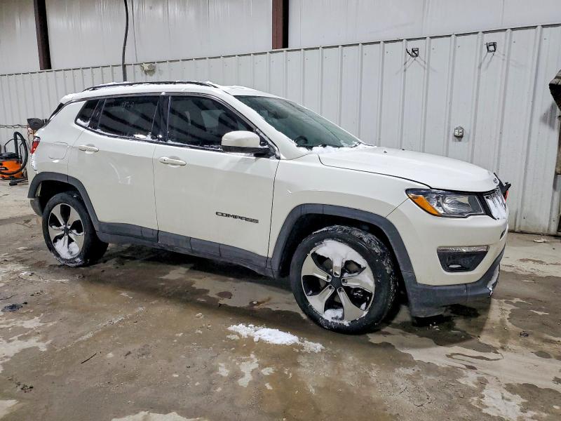 Photo 4 from auction – 2018 JEEP COMPASS LA with VIN 3C4NJDBB3JT222836