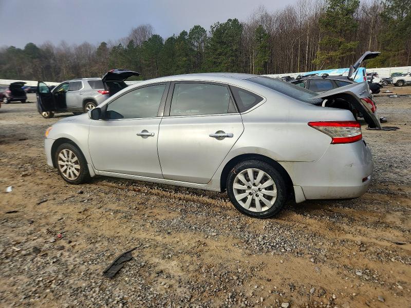 Photo 2 from auction – 2015 NISSAN SENTRA with VIN 3N1AB7AP4FY231083