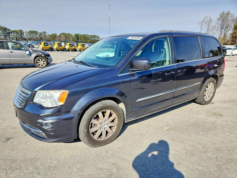 CHRYSLER TOWN & COU 2014 with VIN 2C4RC1BG7ER467332 - Photo from auction