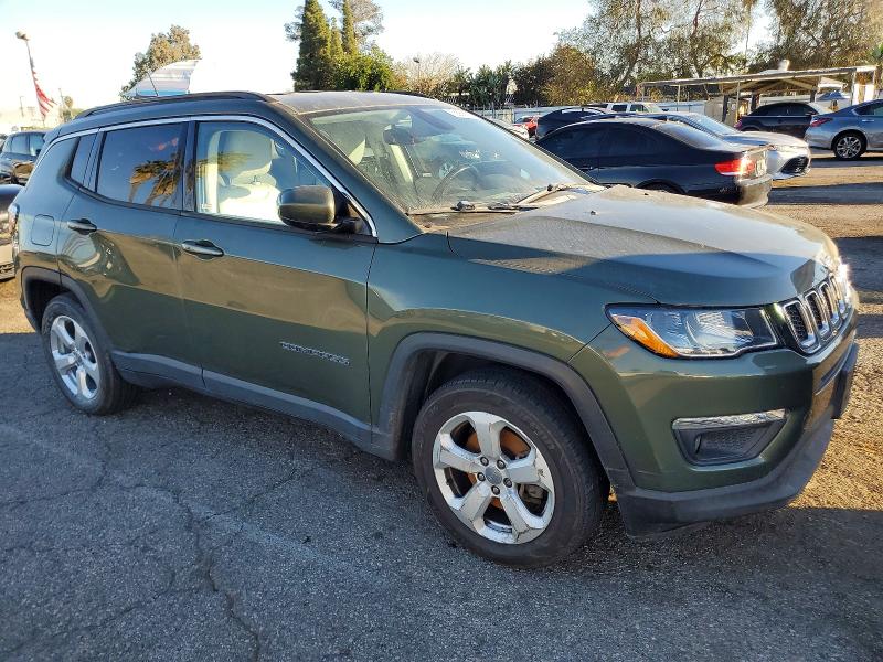 Photo 4 from auction – 2018 JEEP COMPASS with VIN 3C4NJCBB0JT181821