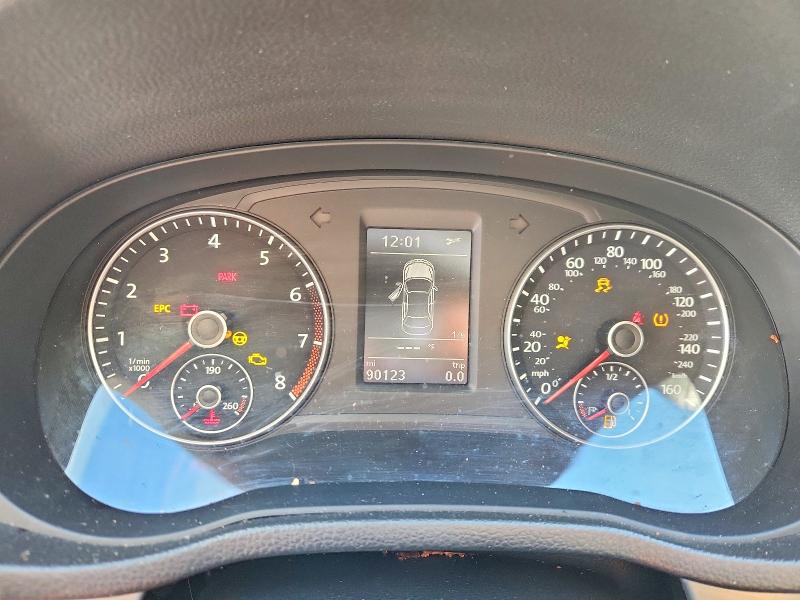 Photo 9 from auction – 2015 VOLKSWAGEN PASSAT with VIN 1VWBS7A34FC008496