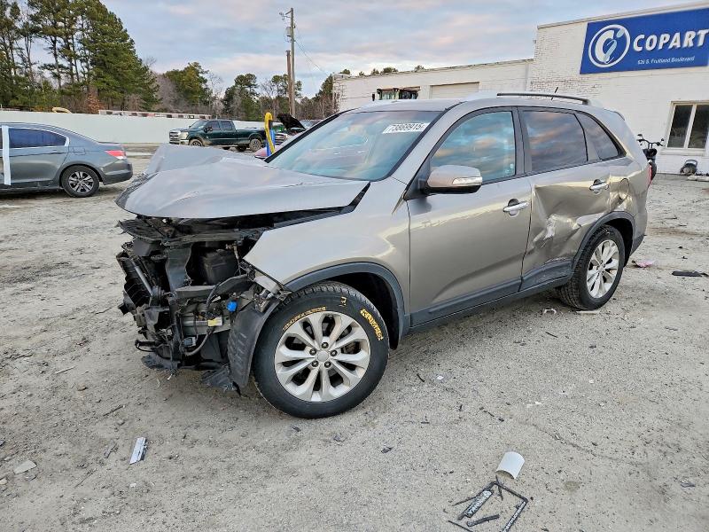 Photo 1 from auction – 2015 KIA SORENTO EX with VIN 5XYKU4A70FG578621