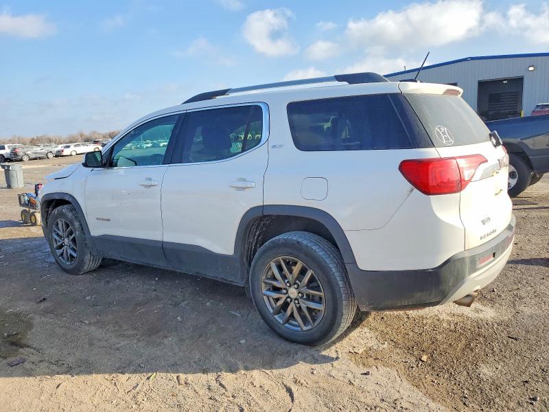 Photo 2 from auction – 2017 GMC ACADIA SLT with VIN 1GKKNMLS6HZ127300