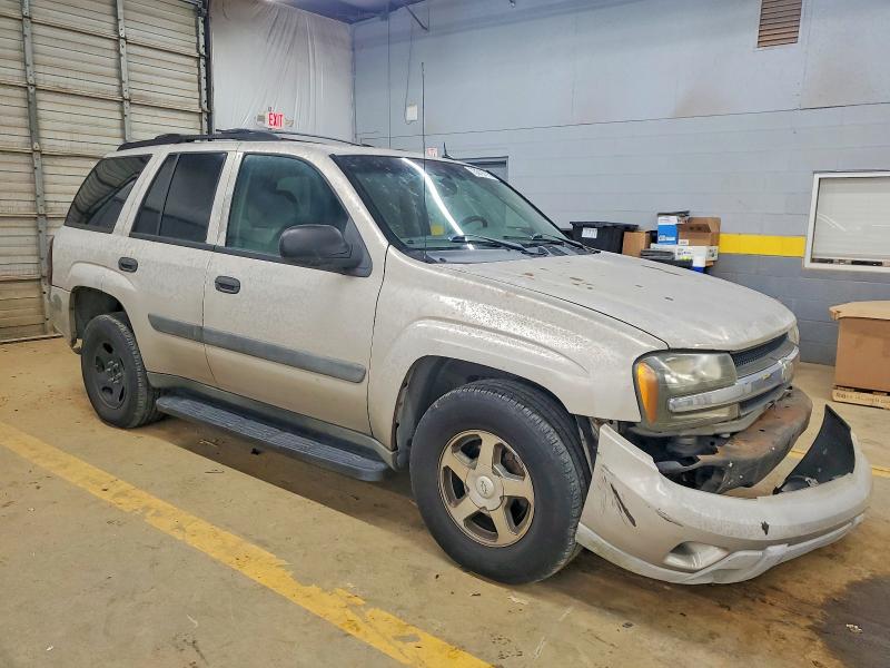 Photo 4 from auction – 2005 CHEVROLET TRAILBLAZE with VIN 1GNDS13S952314215