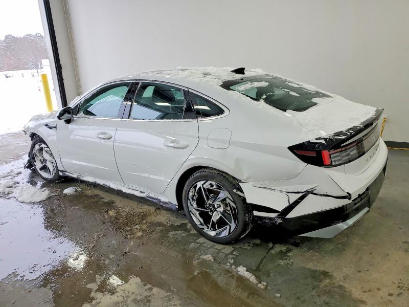 Photo 2 from auction – 2024 HYUNDAI SONATA with VIN KMHL14JA3RA350184