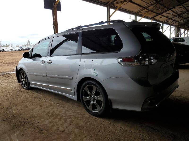 Photo 2 from auction – 2018 TOYOTA SIENNA with VIN 5TDXZ3DC9JS957722
