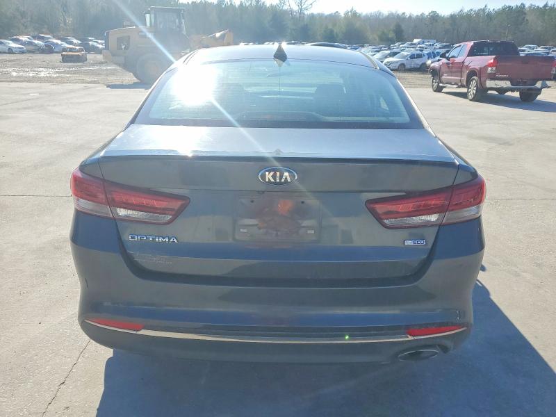 Photo 6 from auction – 2017 KIA OPTIMA LX with VIN 5XXGT4L13HG170767