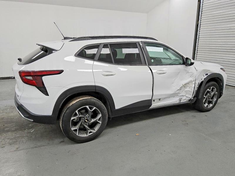 Photo 3 from auction – 2024 CHEVROLET TRAX 1LT with VIN KL77LHE28RC238752