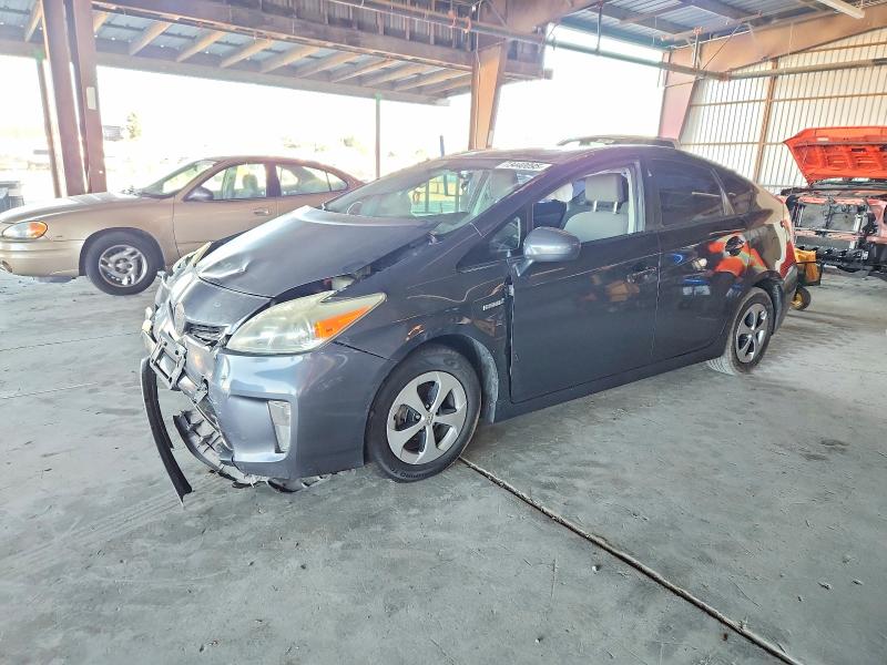 TOYOTA PRIUS 2015 with VIN JTDKN3DU0F1933232 - Photo from auction