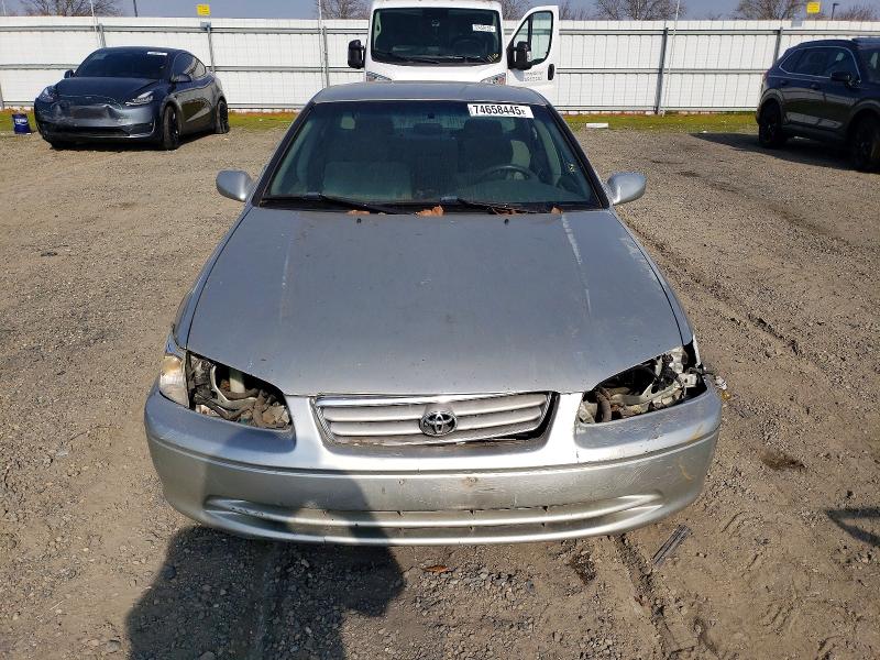 Photo 5 from auction – 2000 TOYOTA CAMRY CE with VIN JT2BG22K8Y0473583