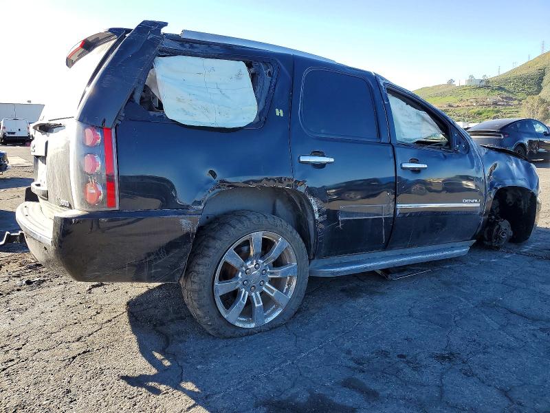 Photo 3 from auction – 2013 GMC YUKON with VIN 1GKS2GEJ1DR277002