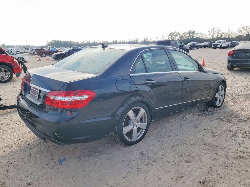 Photo 3 from auction – 2011 MERCEDES-BENZ E with VIN WDDHF5GB8BA288357