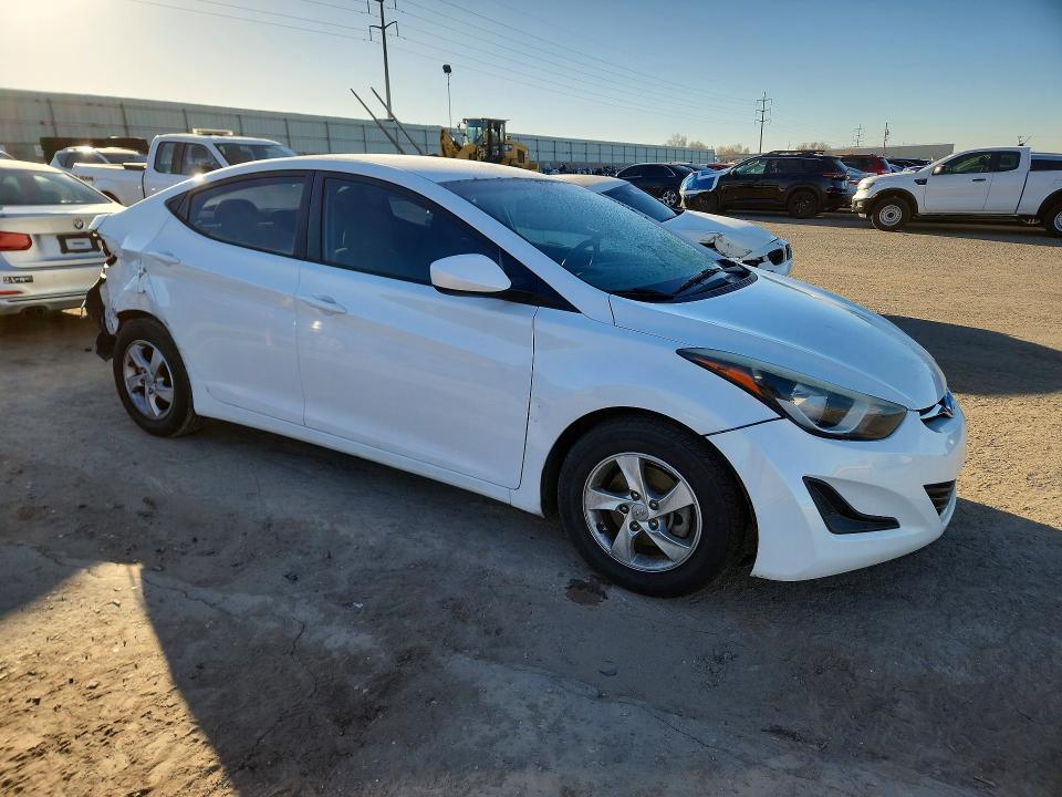 Photo 4 from auction – 2015 HYUNDAI ELANTRA with VIN 5NPDH4AE5FH622326