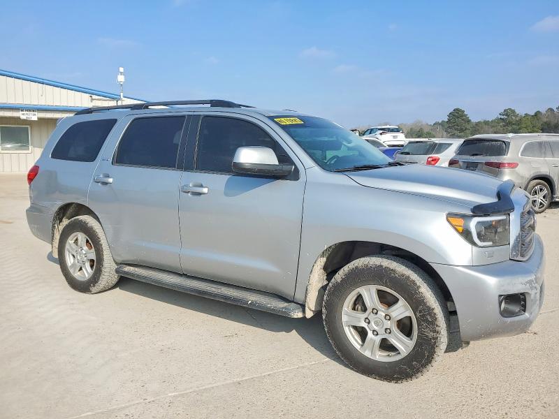 Photo 4 from auction – 2016 TOYOTA SEQUOIA with VIN 5TDBY5G17GS132872