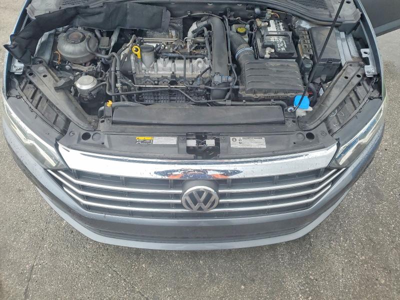 Photo 11 from auction – 2020 VOLKSWAGEN JETTA with VIN 3VWCB7BU9LM053505
