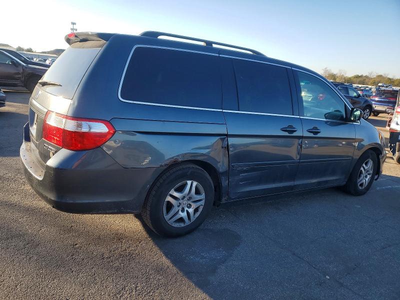 Photo 3 from auction – 2005 HONDA ODYSSEY EX with VIN 5FNRL38735B047100