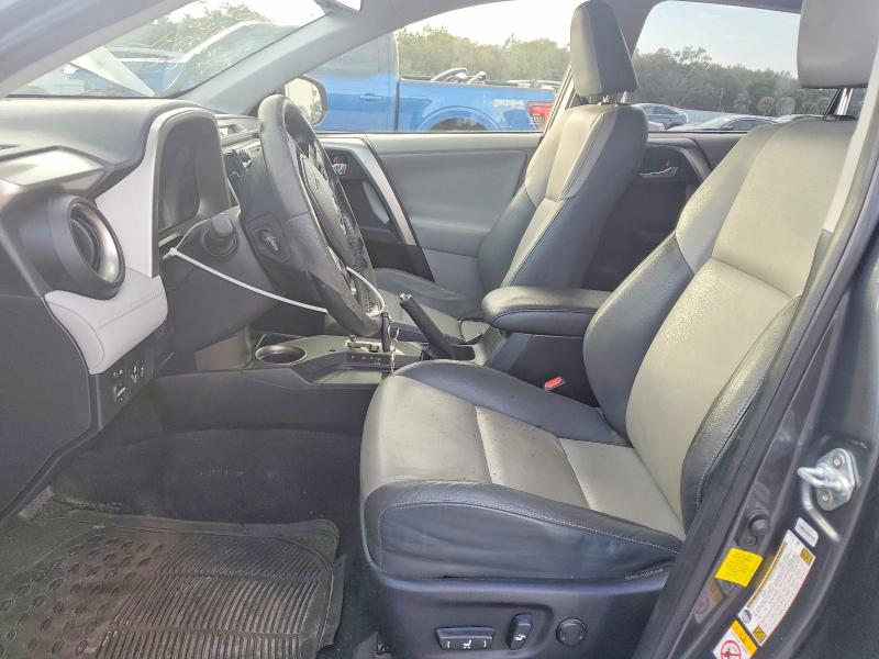 Photo 7 from auction – 2013 TOYOTA RAV4 with VIN JTMYFREV5DD013741