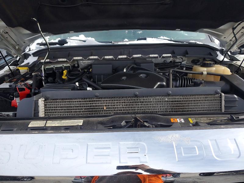 Photo 11 from auction – 2012 FORD F250 SUPER with VIN 1FT7X2B65CEA36345