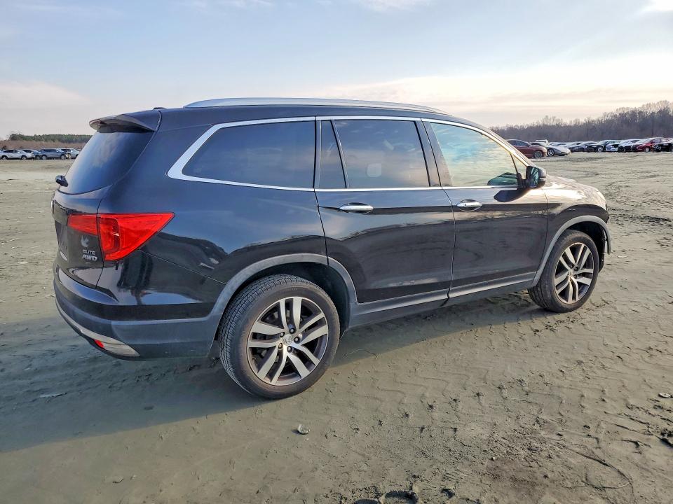 Photo 3 from auction – 2017 HONDA PILOT ELIT with VIN 5FNYF6H0XHB093809