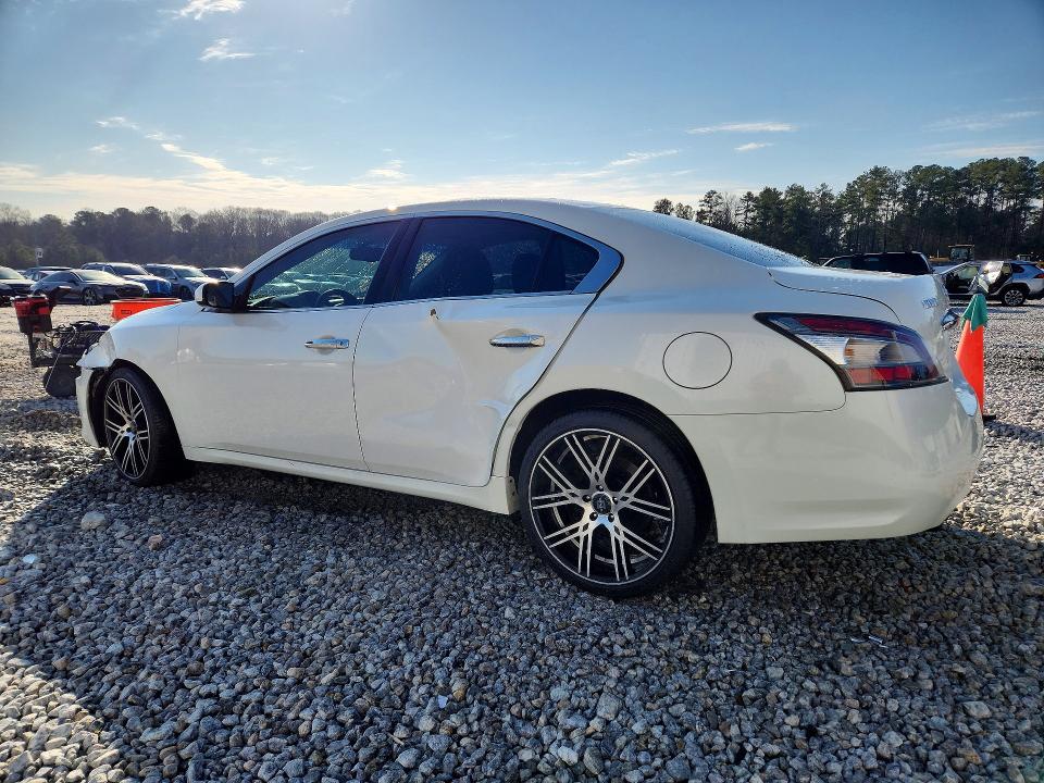 Photo 2 from auction – 2014 NISSAN MAXIMA S with VIN 1N4AA5AP3EC470268