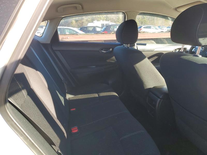 Photo 10 from auction – 2018 NISSAN SENTRA with VIN 3N1AB7AP2JY321602