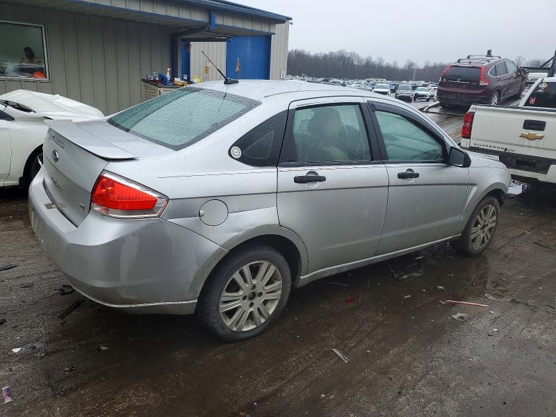 Photo 3 from auction – 2010 FORD FOCUS SE with VIN 1FAHP3FNXAW223640