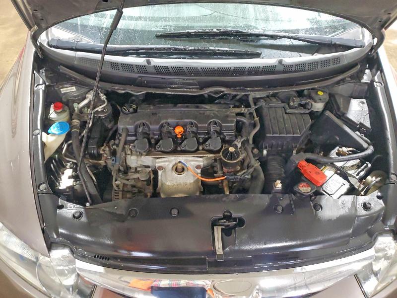 Photo 11 from auction – 2010 HONDA CIVIC EXL with VIN 2HGFA1F96AH521497