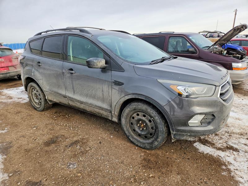 Photo 4 from auction – 2017 FORD ESCAPE SE with VIN 1FMCU9G96HUC68786